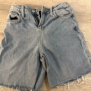 Hollister High-Rise Baggy Denim Shorts